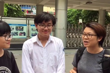 Hà Nội: Thí sinh hào hứng với đề thi tổ hợp KHTN