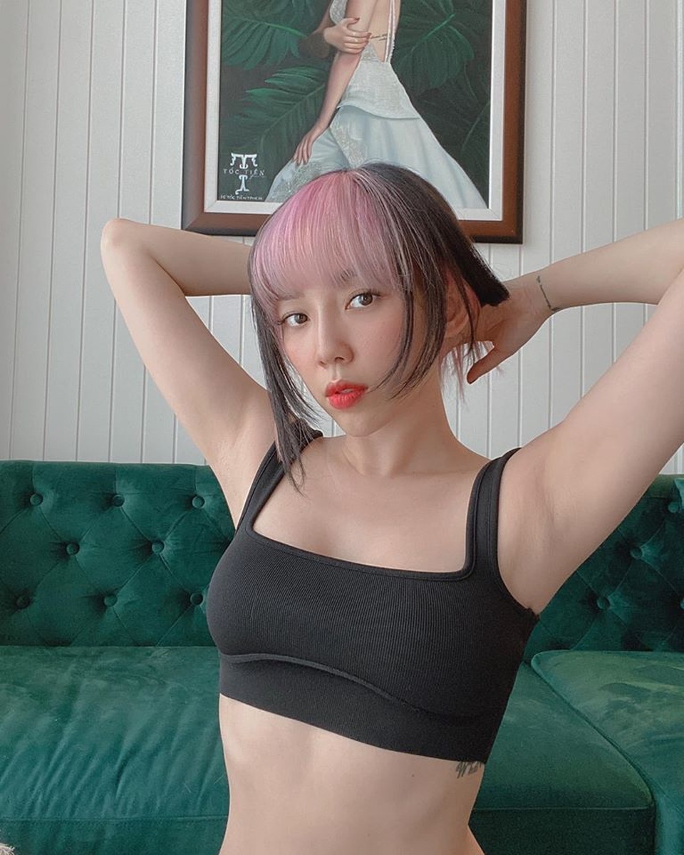 Chưa vội sinh con, mỹ nhân nóng bỏng bậc nhất Vbiz ngày càng sexy - 11 Chưa vội sinh con, mỹ nhân nóng bỏng bậc nhất Vbiz ngày càng sexy - 11