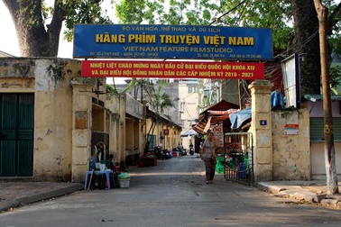 Vì tiền hay vì nghệ thuật?