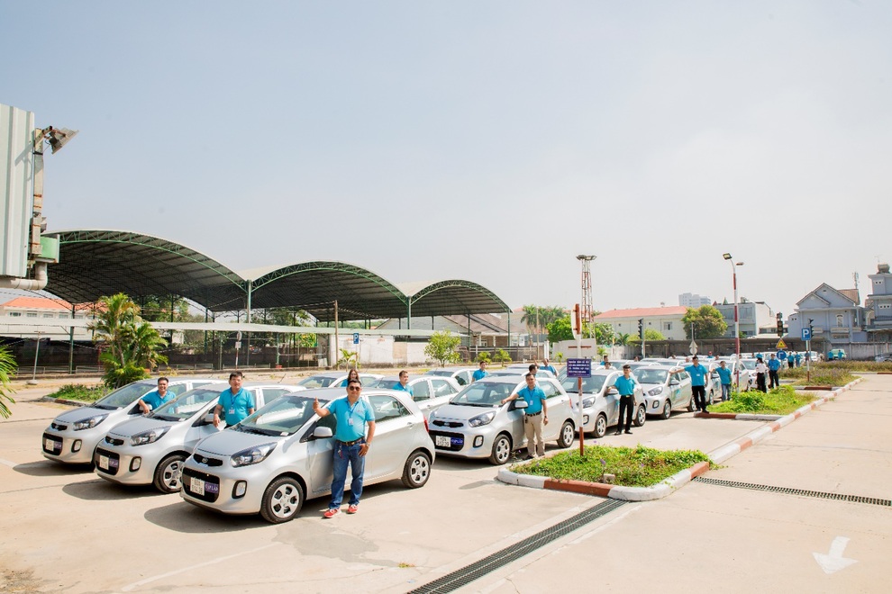 Jac bàn giao 100 xe trường lái H350 cho Trung tâm dạy nghề lái xe Sài Gòn - 2 Jac bàn giao 100 xe trường lái H350 cho Trung tâm dạy nghề lái xe Sài Gòn - 2