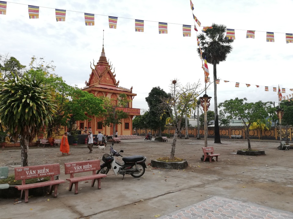 Tết cổ truyền đón năm mới của đồng bào Khmer khác lạ thời dịch Covid-19 - 11 Tết cổ truyền đón năm mới của đồng bào Khmer khác lạ thời dịch Covid-19 - 11