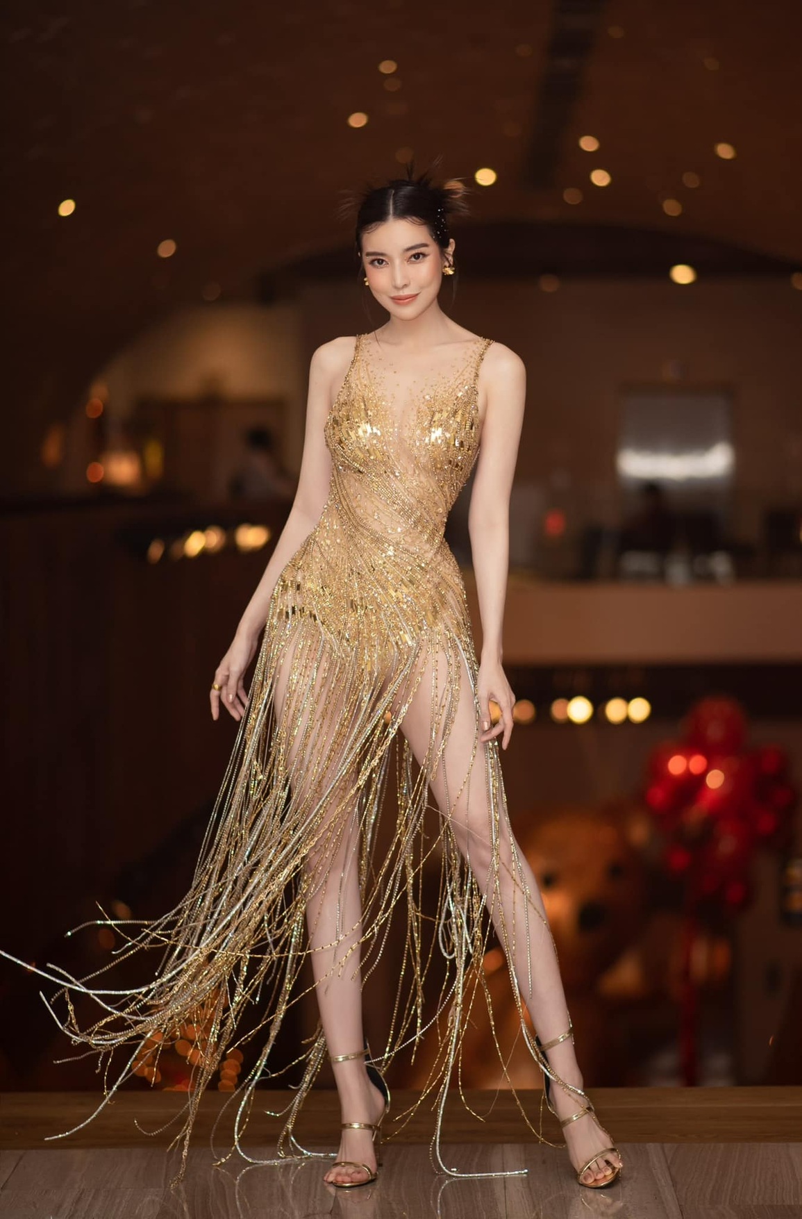 Nữ cảnh sát Bão ngầm muốn cưới đại gia gây tranh cãi, Cao Thái Hà nói gì? - 6