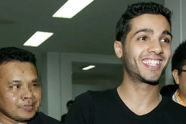 Tin tặc đánh cắp tiền từ hơn 200 ngân hàng để chia cho người nghèo