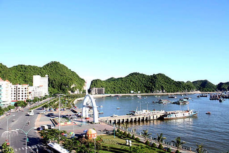Cát Hải, Đồ Sơn tạm dừng đón khách Trung Quốc - 1 Cát Hải, Đồ Sơn tạm dừng đón khách Trung Quốc - 1