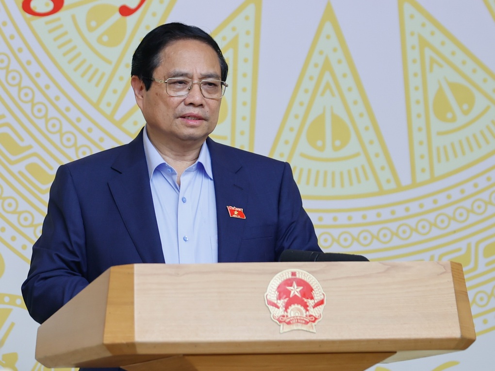 Tràn lan sữa giả và thuốc giả, Thủ tướng nói có buông lỏng, phải kiểm điểm - 1 Tràn lan sữa giả và thuốc giả, Thủ tướng nói có buông lỏng, phải kiểm điểm