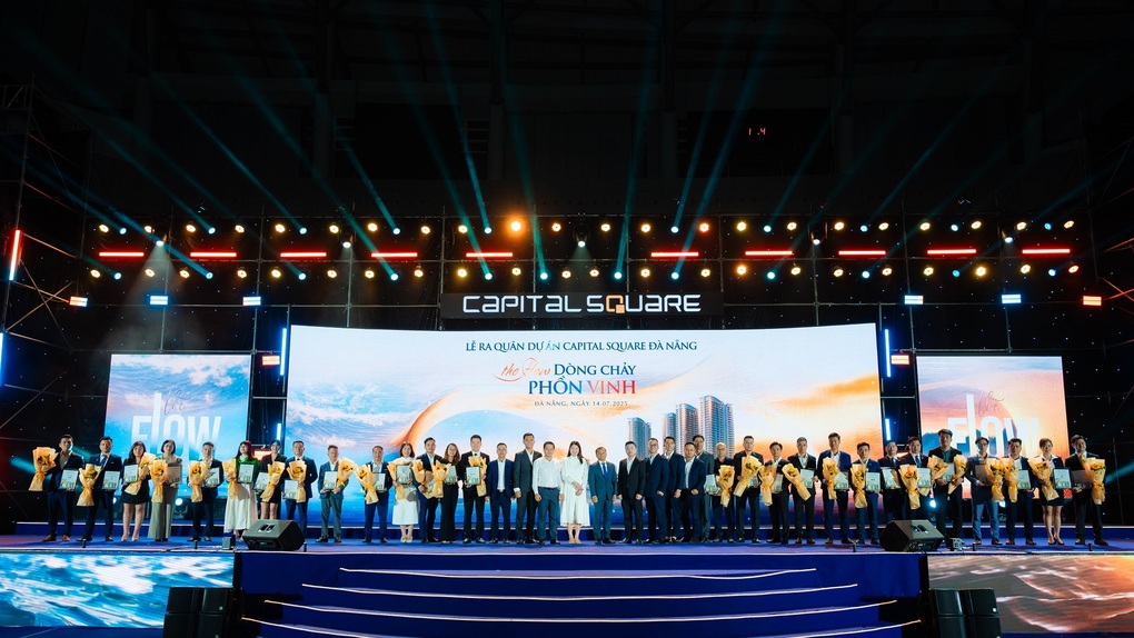 Gần 2.000 người tham gia lễ ra quân dự án Capital Square Đà Nẵng - 2 Gần 2.000 người tham gia lễ ra quân dự án Capital Square Đà Nẵng - 2