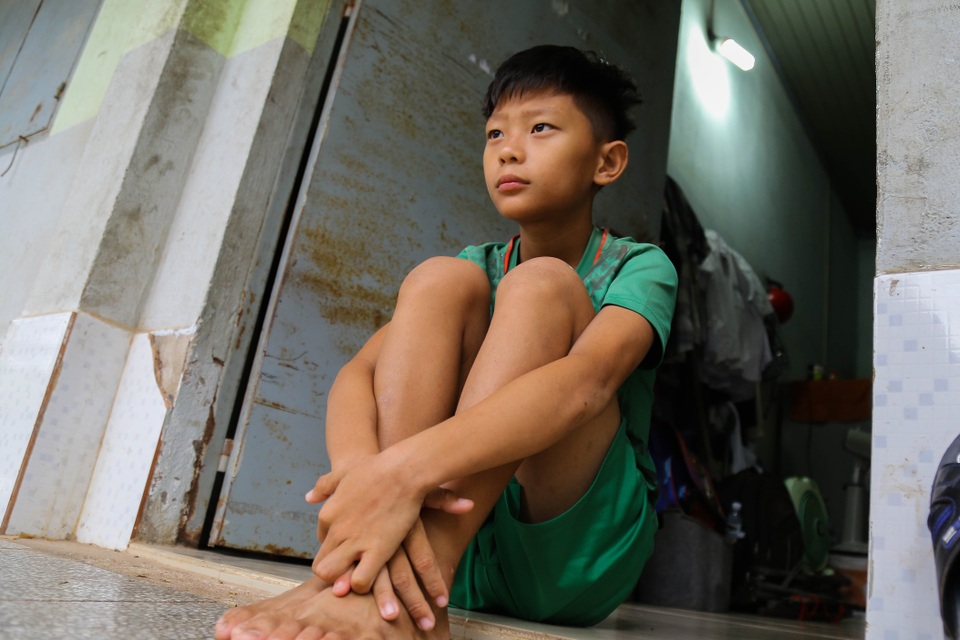 Ngày Tết, mẹ nghèo chỉ mong có tiền cho con nhập viện - 3 Ngày Tết, mẹ nghèo chỉ mong có tiền cho con nhập viện - 3