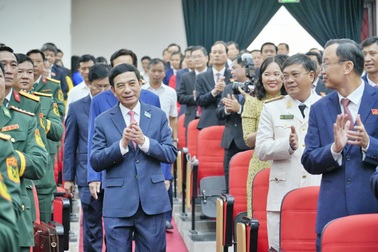 Đại tướng Phan Văn Giang dự khai mạc Đại hội Đảng bộ tỉnh An Giang lần I