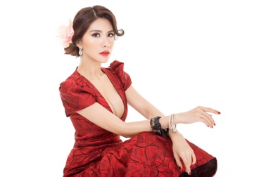 Á hậu Loan Vương làm đại diện hình ảnh tuần lễ Văn hoá – Du lịch tại Myanmar