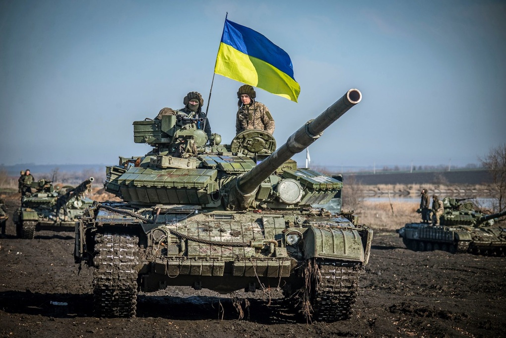 Ukraine phá hủy các mục tiêu quân sự quan trọng của Nga ở miền Nam - 2 Ukraine phá hủy các mục tiêu quân sự quan trọng của Nga ở miền Nam - 2