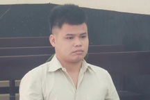 Người đàn ông bị đâm 2 nhát dao vì khuyên hàng xóm không la mắng vợ