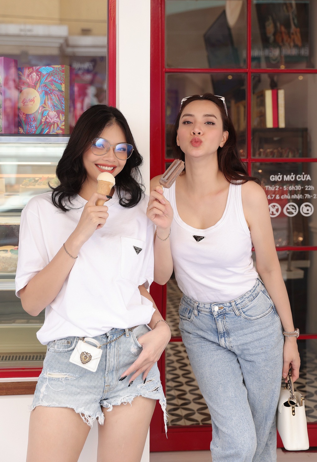 Cháu gái của Trang Nhung: Ngoài đời thân thiết, trên phim cướp chồng dì - 3 Cháu gái của Trang Nhung: Ngoài đời thân thiết, trên phim cướp chồng dì - 3