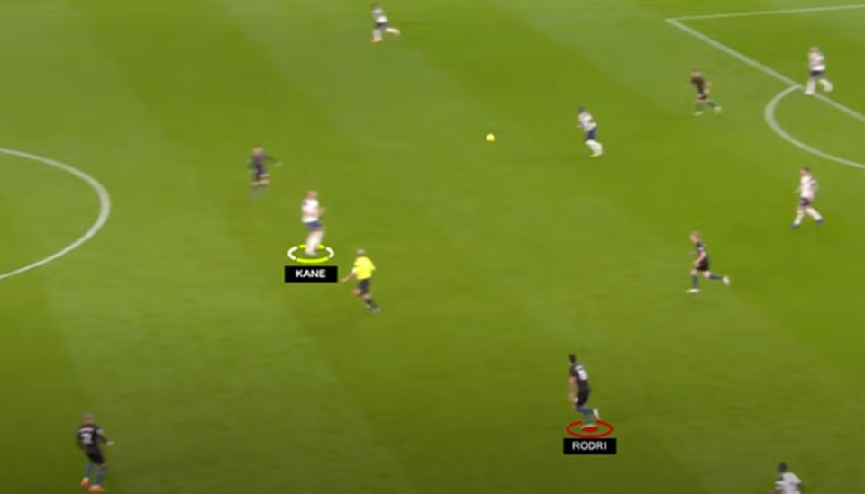 Mourinho đánh bại Guardiola: Cỗ máy thời gian của “Người đặc biệt” - 4 Mourinho đánh bại Guardiola: Cỗ máy thời gian của “Người đặc biệt” - 4