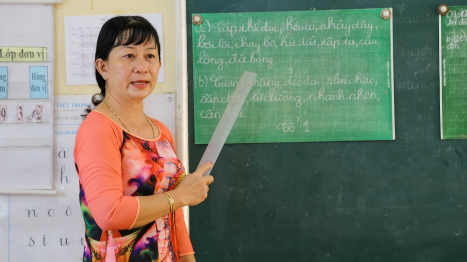 Cô giáo trường làng nhận danh hiệu Nhà giáo Nhân dân - 5 Cô giáo trường làng nhận danh hiệu Nhà giáo Nhân dân - 5