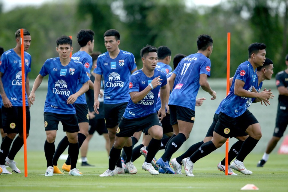 HLV Akira Nishino tuyên bố vượt mặt đội tuyển Việt Nam trong năm 2021 - 8