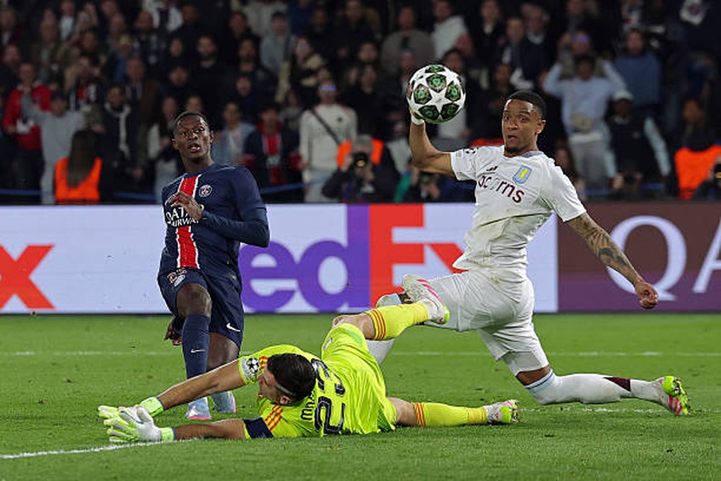 PSG đánh bại Aston Villa, rộng cửa vào bán kết Champions League - 2 PSG đánh bại Aston Villa, rộng cửa vào bán kết Champions League - 2