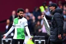Nguyên nhân thực sự khiến Salah cãi vã nảy lửa với HLV Klopp
