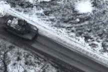 Siêu tăng Abrams Mỹ lần đầu xung trận ở chiến trường Ukraine