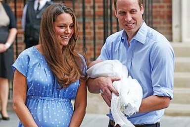 Tiểu Hoàng tử Anh lần đầu diện kiến công chúng