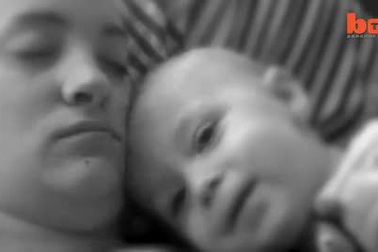 Ngủ liền tù tì hàng chục ngày