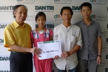 Cô bé “thiếu 50 triệu mổ tim” giúp các hoàn cảnh khó khăn gần 90 triệu đồng