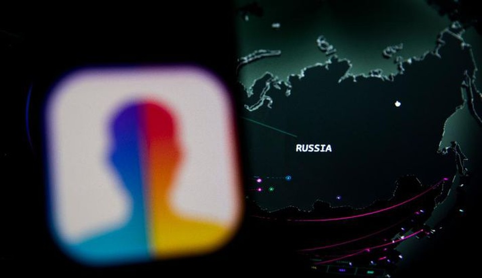 Ứng dụng FaceApp đang “làm mưa làm gió” trên mạng xã hội có an toàn? - 2 Ứng dụng FaceApp đang “làm mưa làm gió” trên mạng xã hội có an toàn? - 2