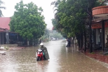 Hải Phòng ngập nặng sau trận mưa lớn
