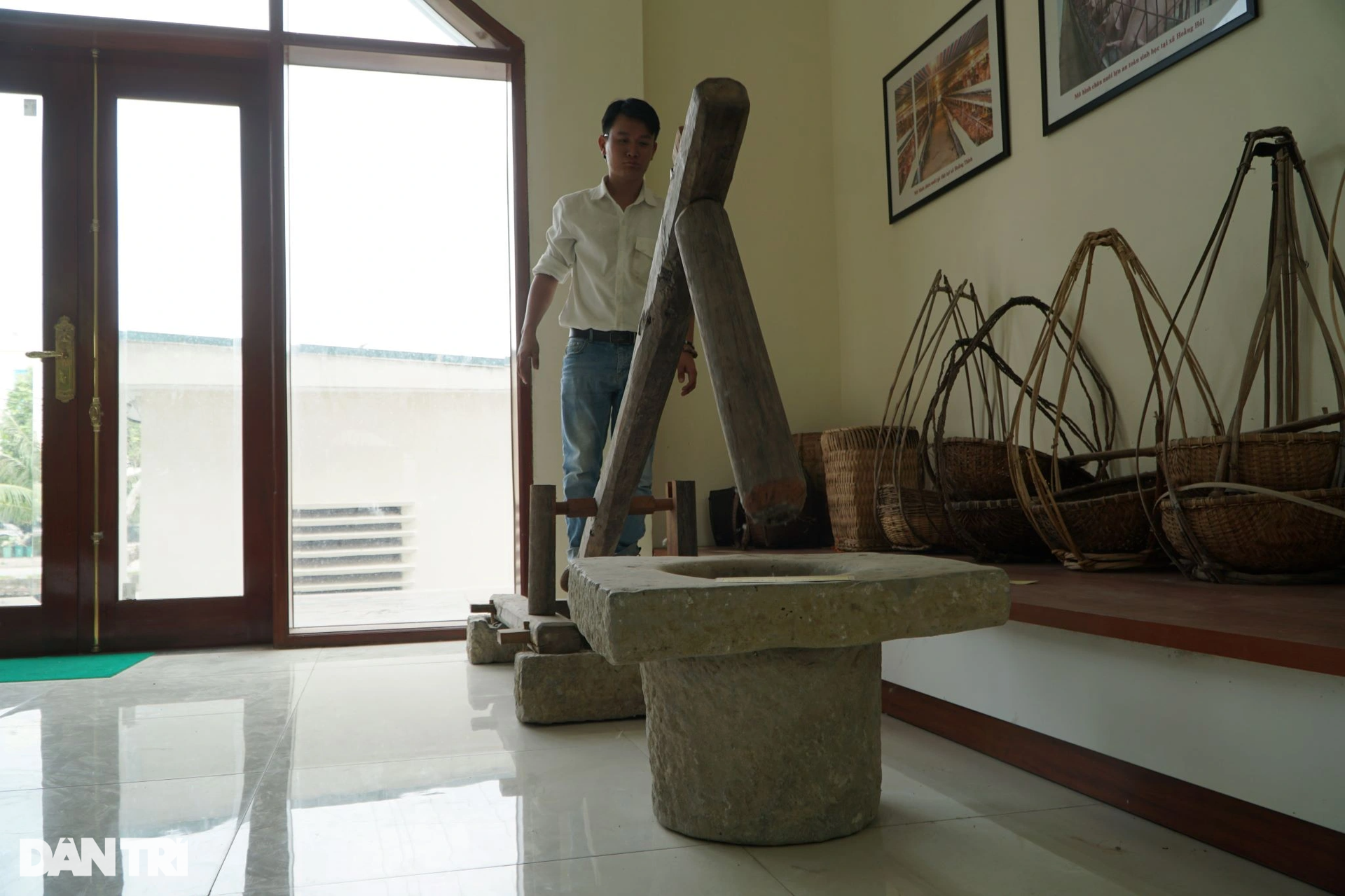 Kho nông cụ tái hiện một thời lao động vất vả ở nông thôn xưa - 9 Kho nông cụ tái hiện một thời lao động vất vả ở nông thôn xưa - 9