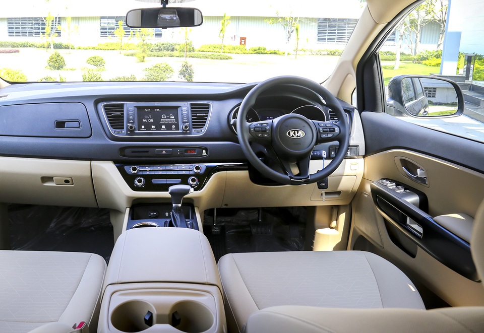 Xuất khẩu KIA Sedona từ Việt Nam sang Thái Lan - 3 Xuất khẩu KIA Sedona từ Việt Nam sang Thái Lan - 3