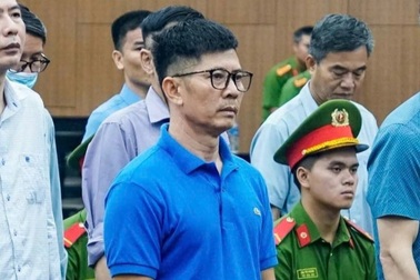 Bữa cơm bí ẩn tại nhà "lãnh đạo cấp cao" của Chủ tịch Tập đoàn Thuận An