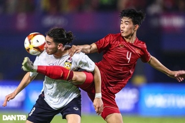 Vì sao U22 Việt Nam vẫn xếp đầu bảng B sau khi Thái Lan hạ Malaysia?