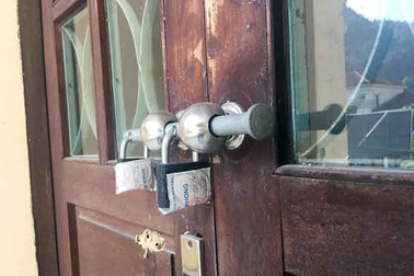 Gian lận điểm thi ở Hòa Bình: Bị can đột nhập vào phòng chứa bài thi như thế nào?