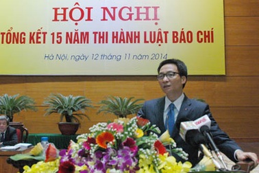 Phó Thủ tướng: Không cản trở sự phát triển của báo chí