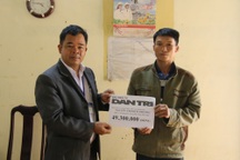 Thêm 49 triệu đồng bạn đọc giúp đỡ bé gái 9 tuổi bị ung thư buồng trứng