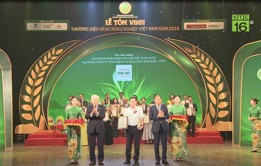Sản phẩm NPK Phú Mỹ được vinh danh Thương hiệu Vàng nông nghiệp Việt Nam - 1 Sản phẩm NPK Phú Mỹ được vinh danh Thương hiệu Vàng nông nghiệp Việt Nam - 1