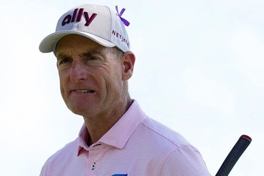Chiêm ngưỡng cú Hole in One của Jim Furyk tại Sony Open 2022
