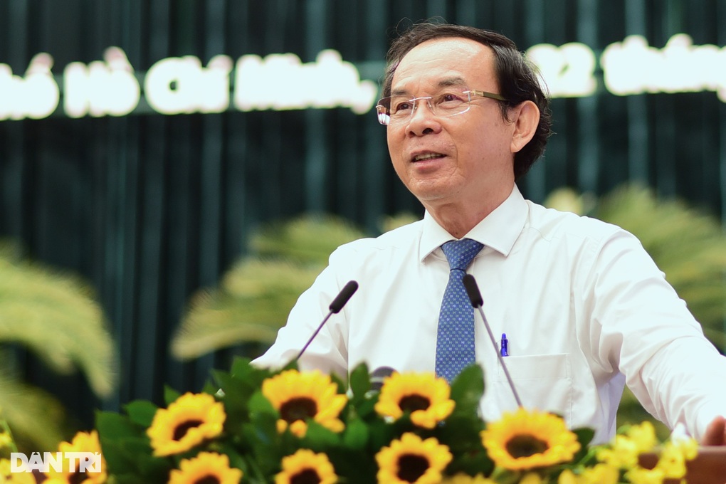 Bí thư Nguyễn Văn Nên: Báo Dân trí lan tỏa nhân văn, để lại nhiều dấu ấn - 1 Bí thư Nguyễn Văn Nên: Báo Dân trí lan tỏa nhân văn, để lại nhiều dấu ấn - 1