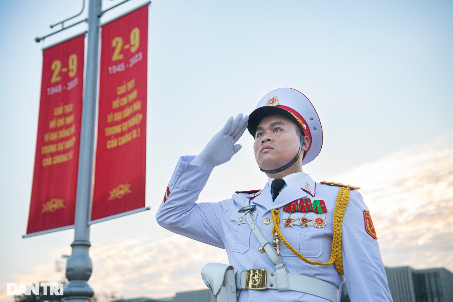 Trang nghiêm Lễ Thượng cờ chào mừng Quốc khánh 2/9 - 10 Trang nghiêm Lễ Thượng cờ chào mừng Quốc khánh 2/9 - 10