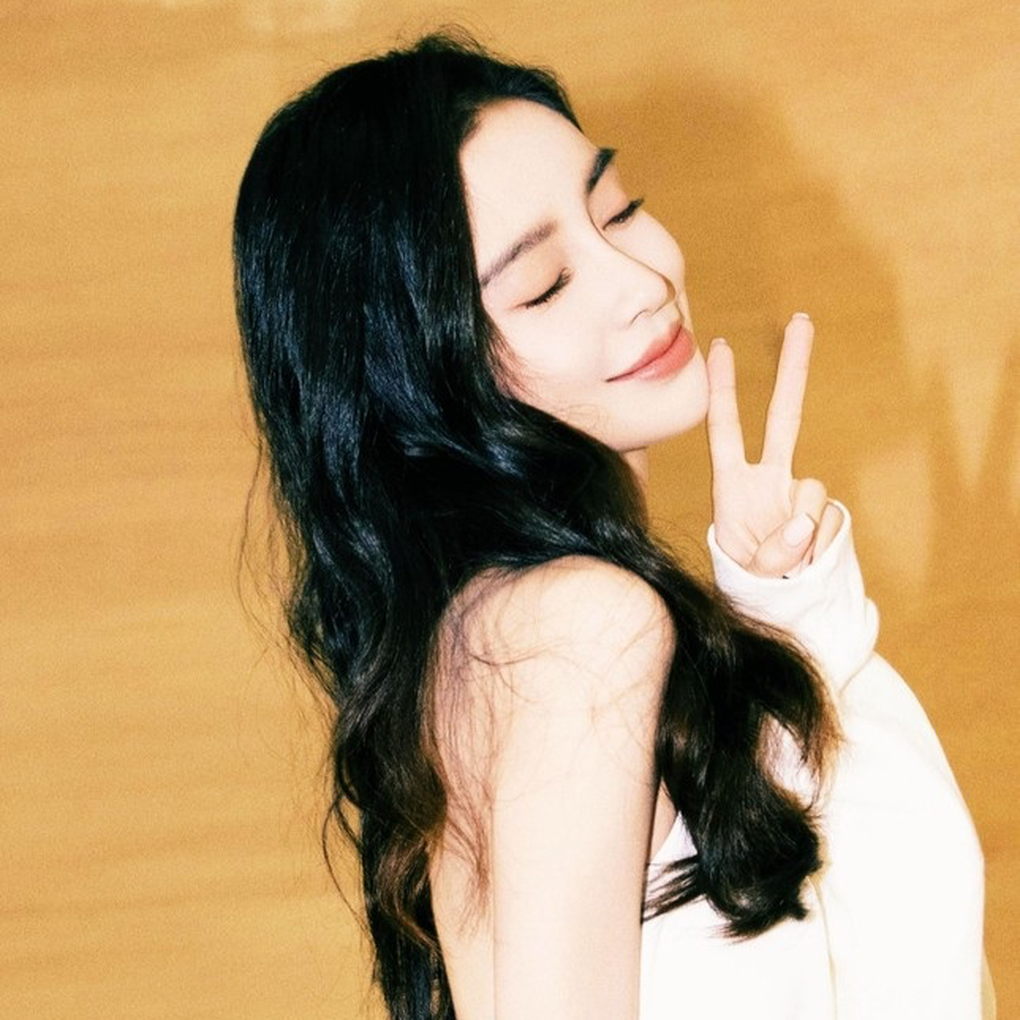 Thu nhập hàng triệu USD mỗi năm từ quảng cáo của Angelababy - 1 Thu nhập hàng triệu USD mỗi năm từ quảng cáo của Angelababy - 1