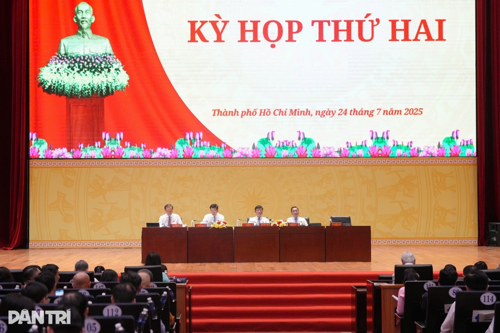 TPHCM tiếp nhận vốn đầu tư công trung hạn gần 469.000 tỷ đồng sau sáp nhập - 1 TPHCM tiếp nhận vốn đầu tư công trung hạn gần 469.000 tỷ đồng sau sáp nhập - 1