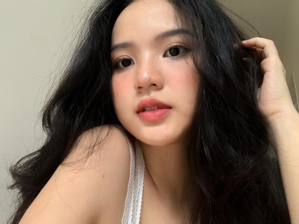 Nàng thơ ở nhà vẫn đẹp tiếp tục khiến dân mạng xuýt xoa vì quá quyến rũ - 5 Nàng thơ ở nhà vẫn đẹp tiếp tục khiến dân mạng xuýt xoa vì quá quyến rũ - 5