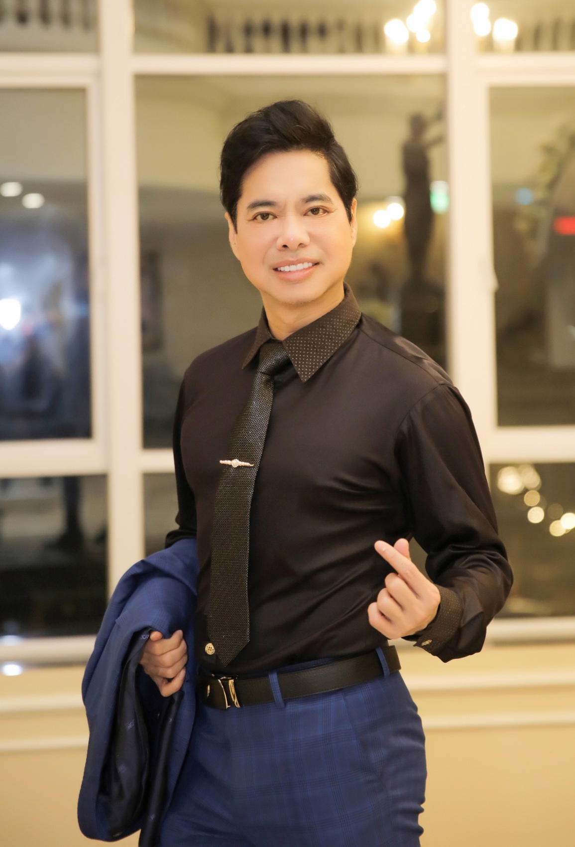 Ông Nguyễn Đức Thụy - đại gia nghìn tỷ tuyên bố đồng hành với Ngọc Sơn, Hồ Văn Cường - 8 Ông Nguyễn Đức Thụy - đại gia nghìn tỷ tuyên bố đồng hành với Ngọc Sơn, Hồ Văn Cường - 8