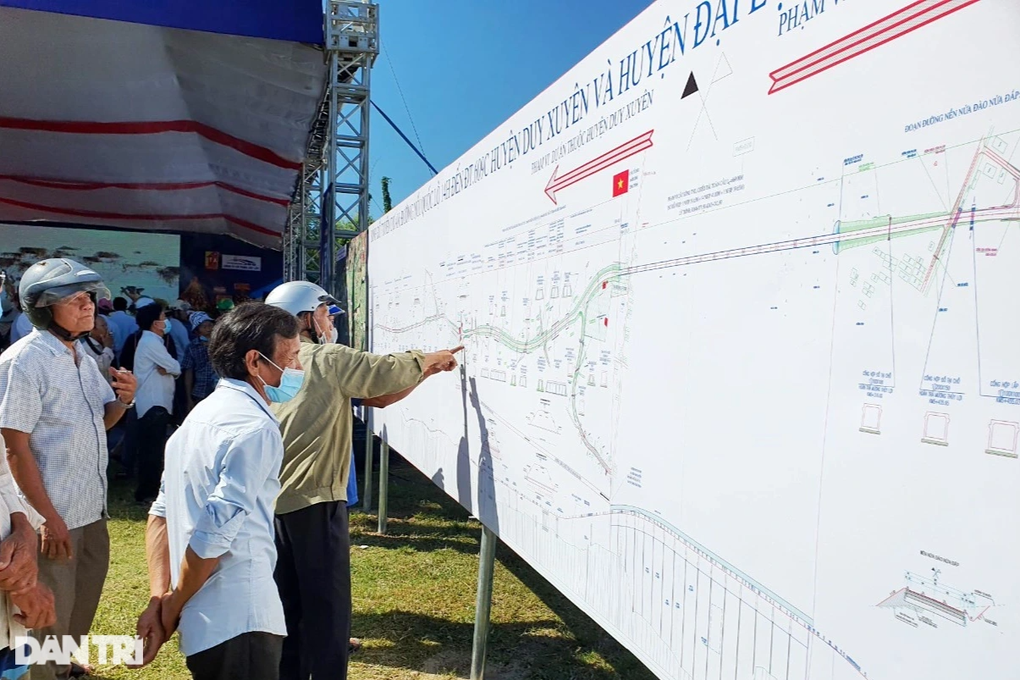 Quảng Nam khởi công dự án cầu đường nối đôi bờ sông Thu Bồn - 2 Quảng Nam khởi công dự án cầu đường nối đôi bờ sông Thu Bồn - 2
