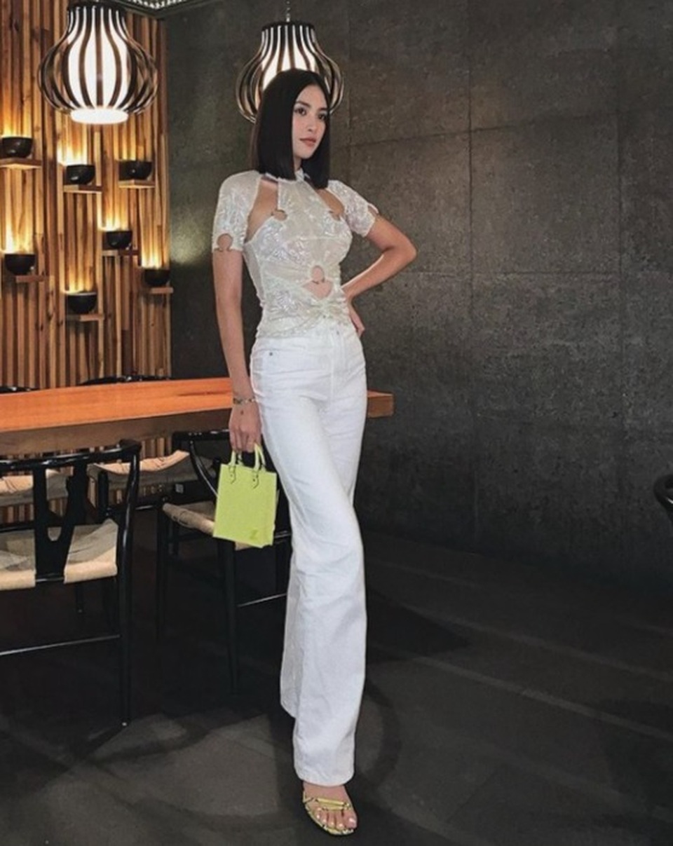 Tóc Tiên sexy ngẹt thở với phong cách lạ - 3