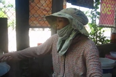 PV Dân trí trò chuyện với mẹ của Tín