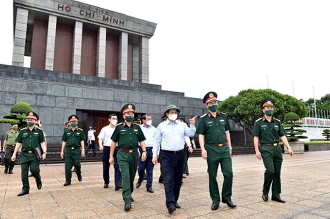 Cần nâng tầm công tác quản lý, duy tu, bảo dưỡng, tôn tạo khu vực Lăng Chủ tịch Hồ Chí Minh - Ảnh 2.