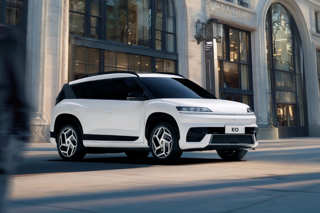SUV điện Hyundai Elexio EO ra mắt: Cùng cỡ Tucson, sạc đầy đi hơn 700km - 1 SUV điện Hyundai Elexio EO ra mắt: Cùng cỡ Tucson, sạc đầy đi hơn 700km - 1