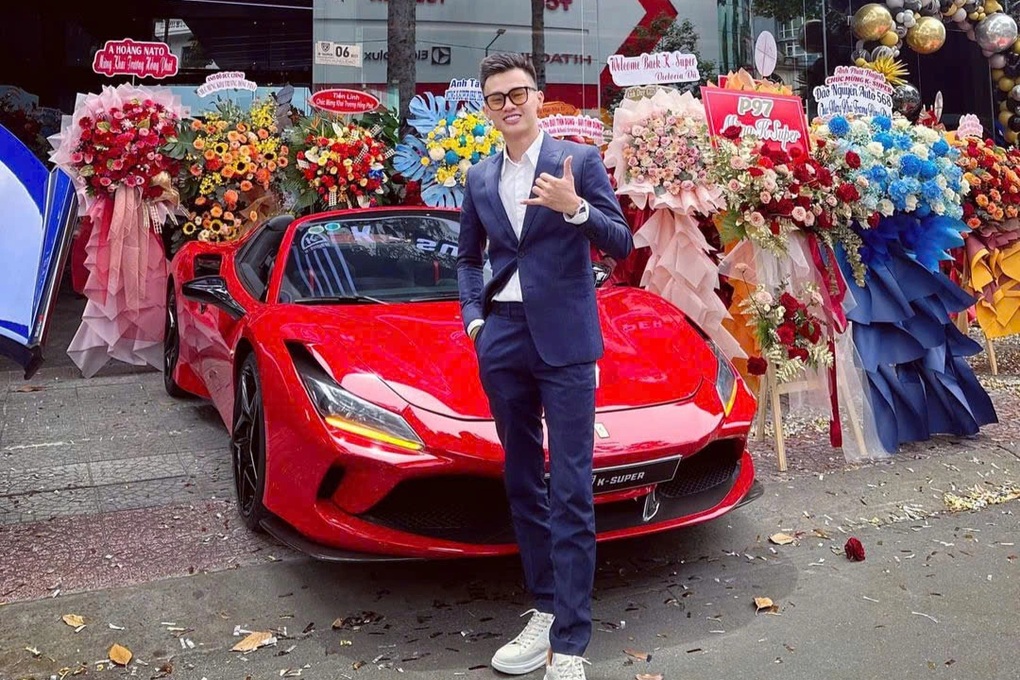 Thủ đoạn chiếm đoạt siêu xe Brabus G800 của Phan Công Khanh - 1 Thủ đoạn chiếm đoạt siêu xe Brabus G800 của Phan Công Khanh