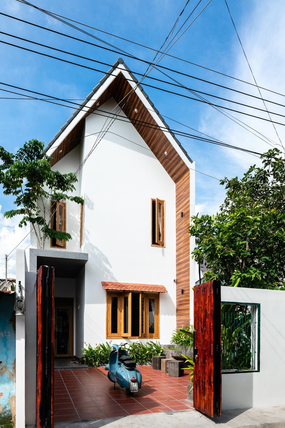 Độc đáo ngôi nhà cha xây tặng con gái đầu lòng ở Bình Dương - 1 Độc đáo ngôi nhà cha xây tặng con gái đầu lòng ở Bình Dương - 1