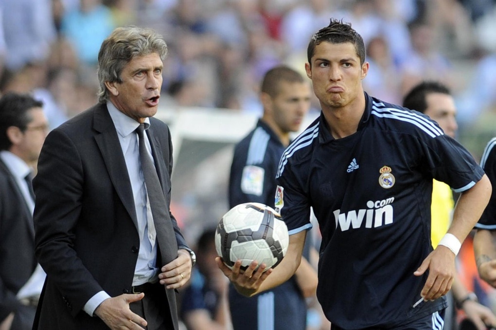 Choáng với số lượng lớn HLV bị sa thải khi dẫn dắt C.Ronaldo - 1 Choáng với số lượng lớn HLV bị sa thải khi dẫn dắt C.Ronaldo - 1